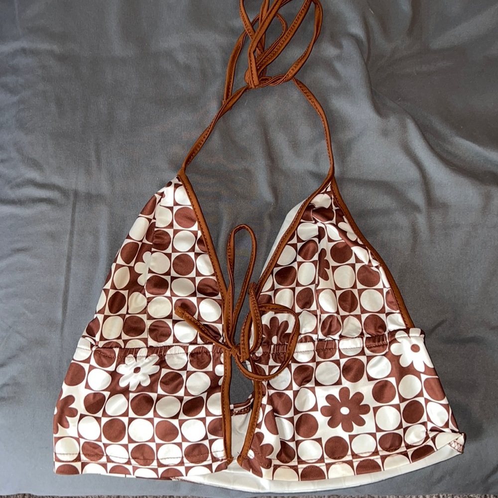 Cropped Halter Tie-Front Funky Top